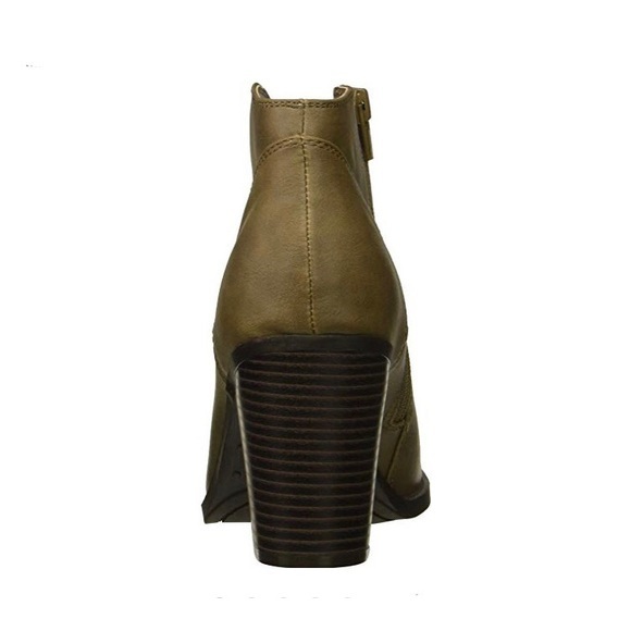 XOXO WOMEN'S CAMMIE ANKLE-HIGH BOOT SIZE 8, NIB - Picture 3 of 7